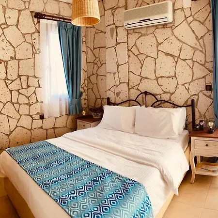 Duru Butik Alaçatı Otel *