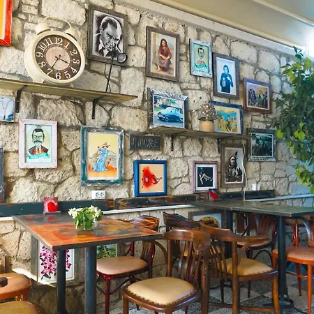 Duru Butik Alaçatı Otel *